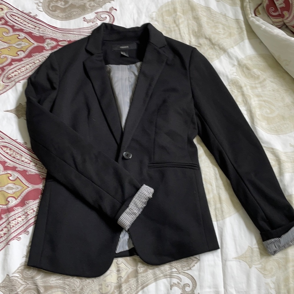 F21 Black Straight Blazer
